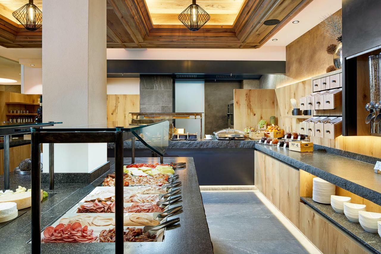Hotel Tirol Ischgl Eksteriør bilde
