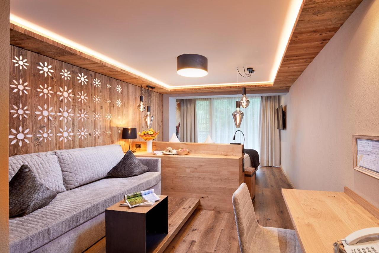 Hotel Tirol Ischgl Eksteriør bilde